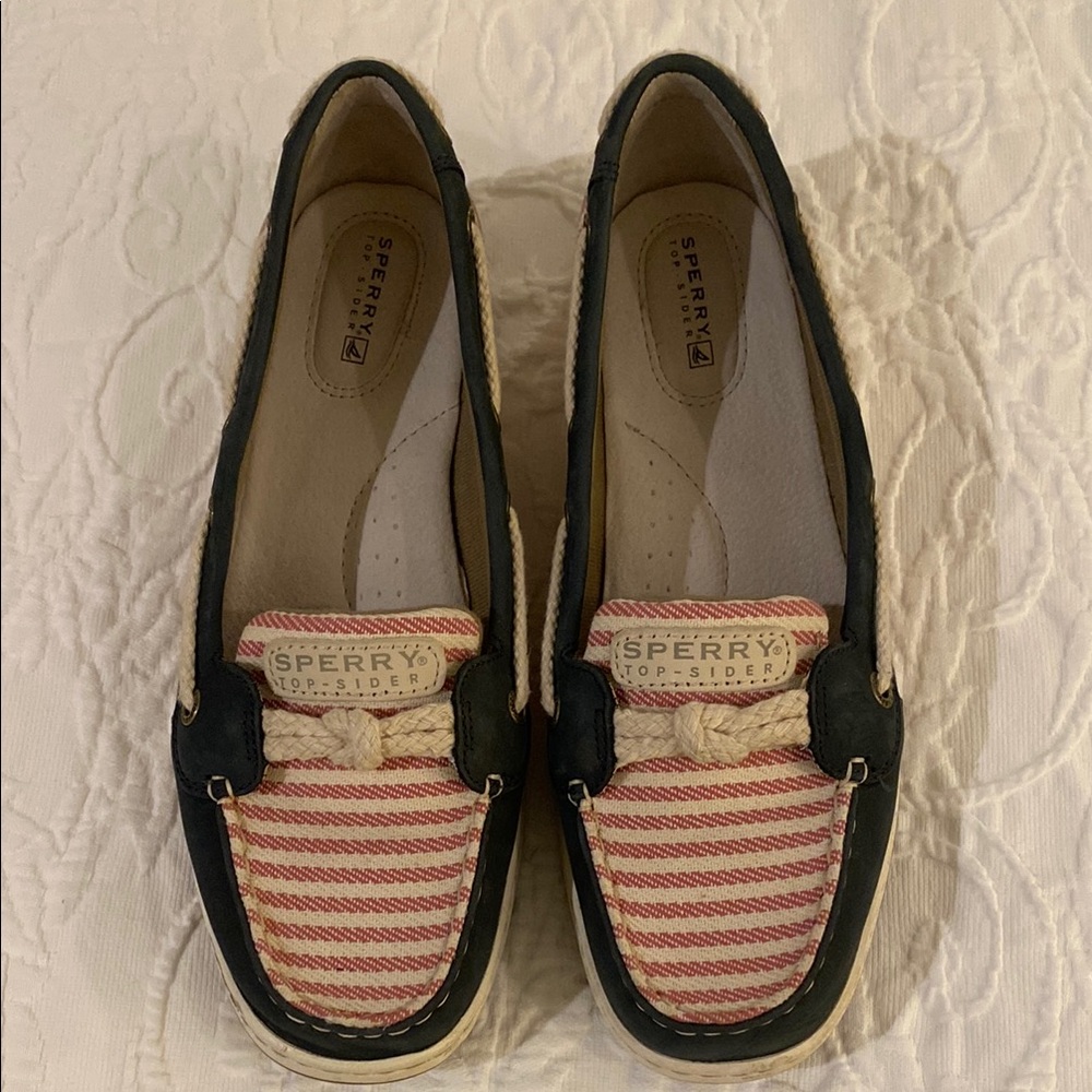Sperry Women's Red and Navy Striped Boat Shoes